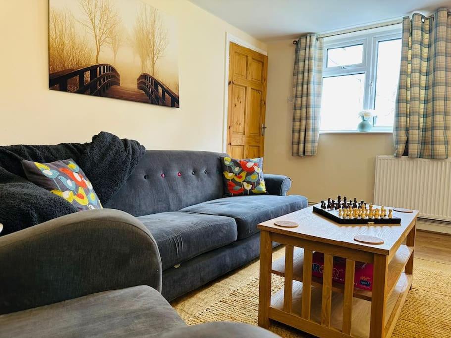 Upper Caerfaelog Farmhouse Llanbister 外观 照片